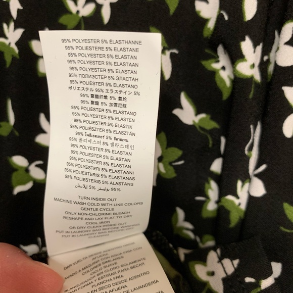 NWT Michael Kors Womens top Green - Picture 10 of 10